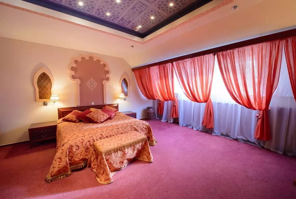 hotel ambassador saint petersburg_shabavizparvaz_15.jpg